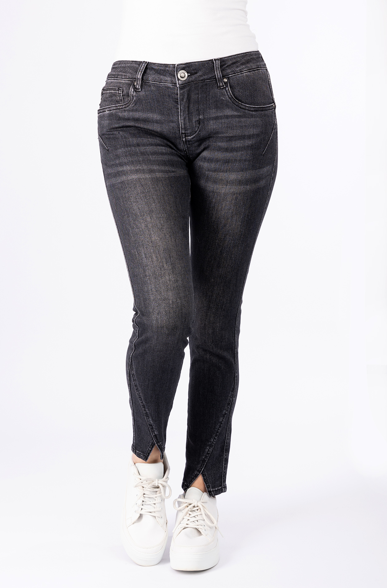 57Vera, Skinny-Fit-Jeans, 5-Pocket-Style, Schlitzsaum vorne
