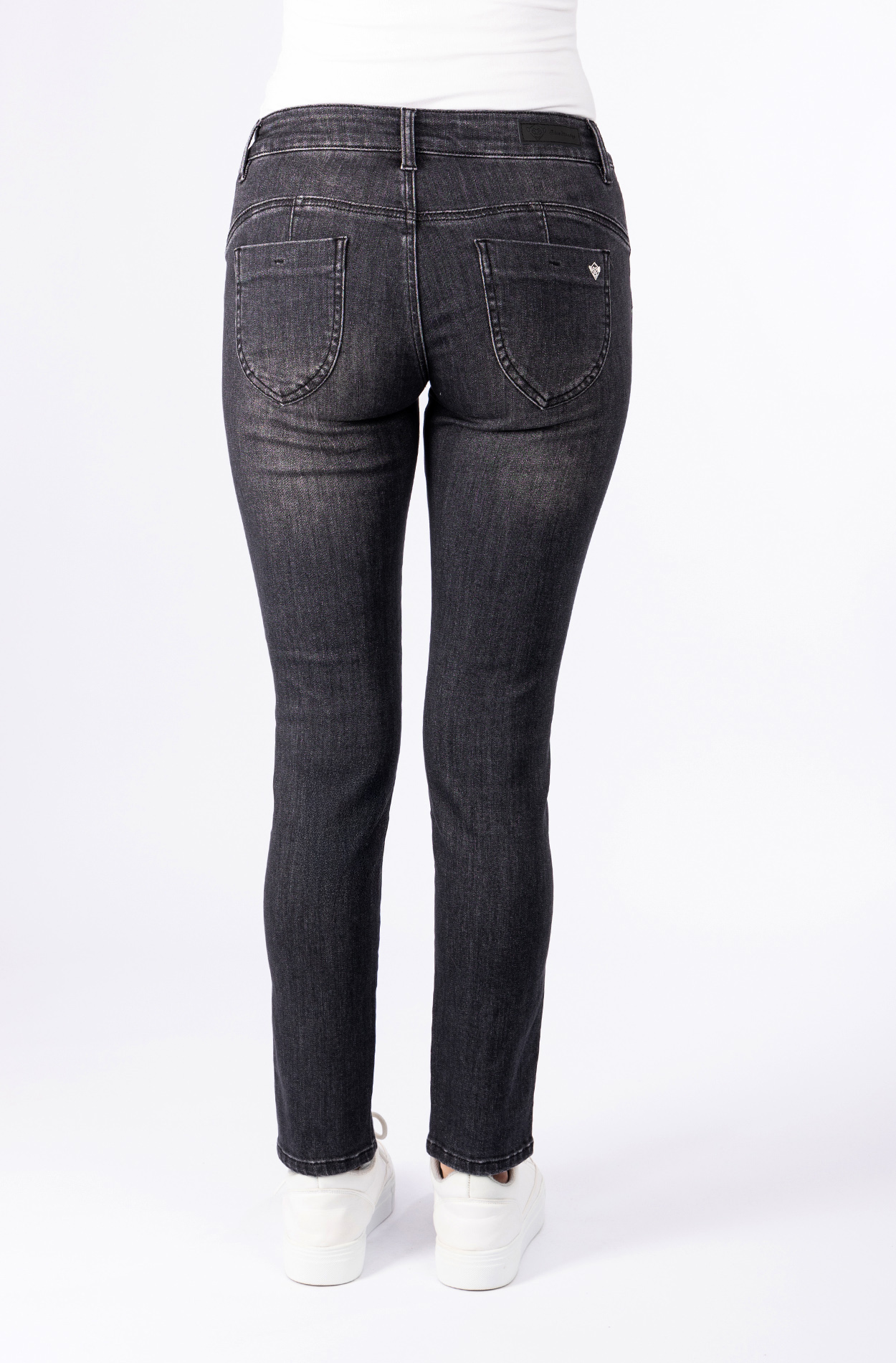 57Vera, Skinny-Fit-Jeans, 5-Pocket-Style, Schlitzsaum vorne