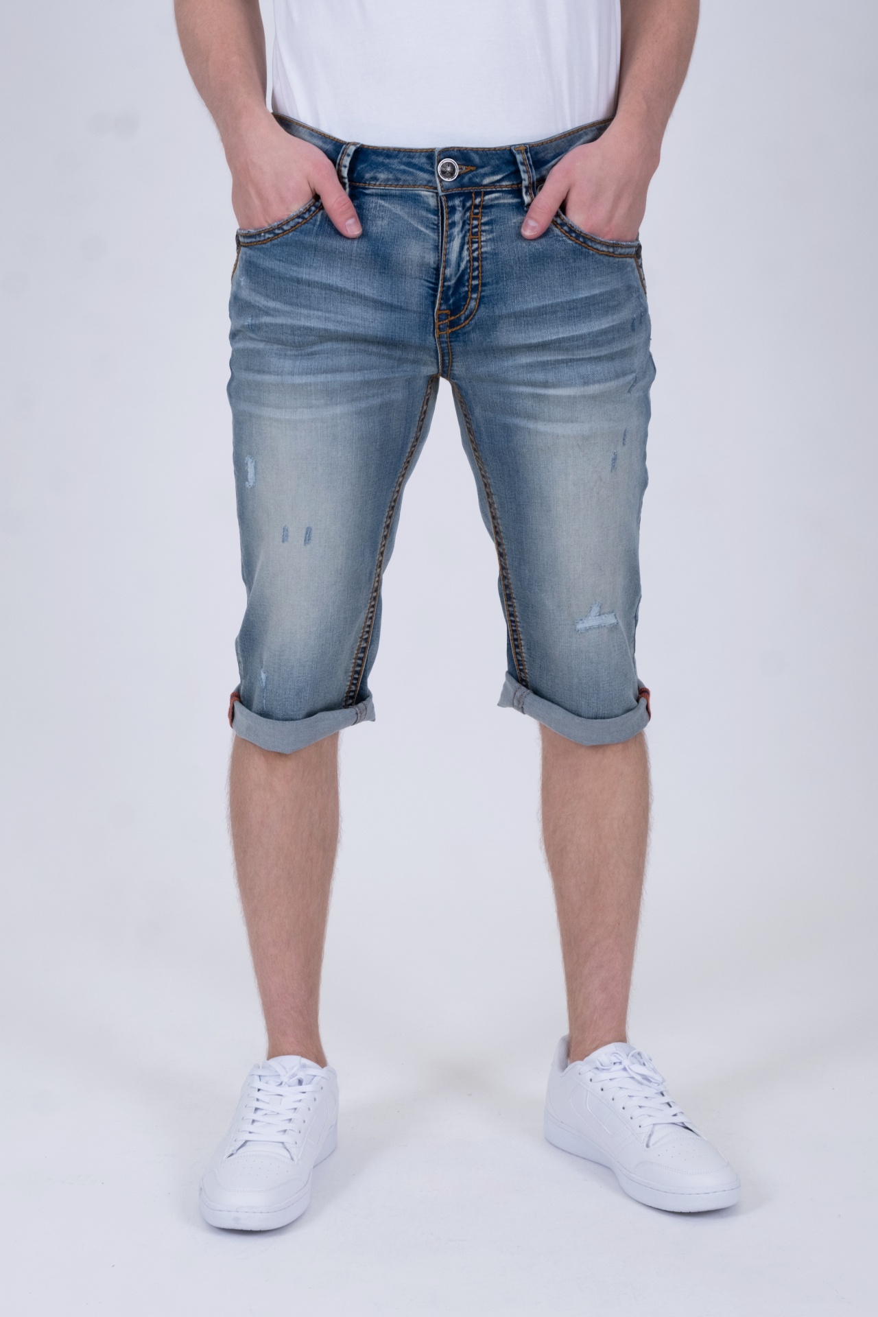 Freddy 40070X | 3/4 Capri | Light Blue Freddy 40070X | 3/4 Capri | Light Blue
