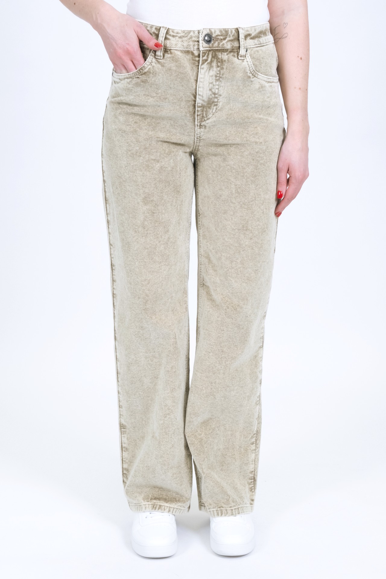 57Kyra 30954Y | Straight Fit | Cord