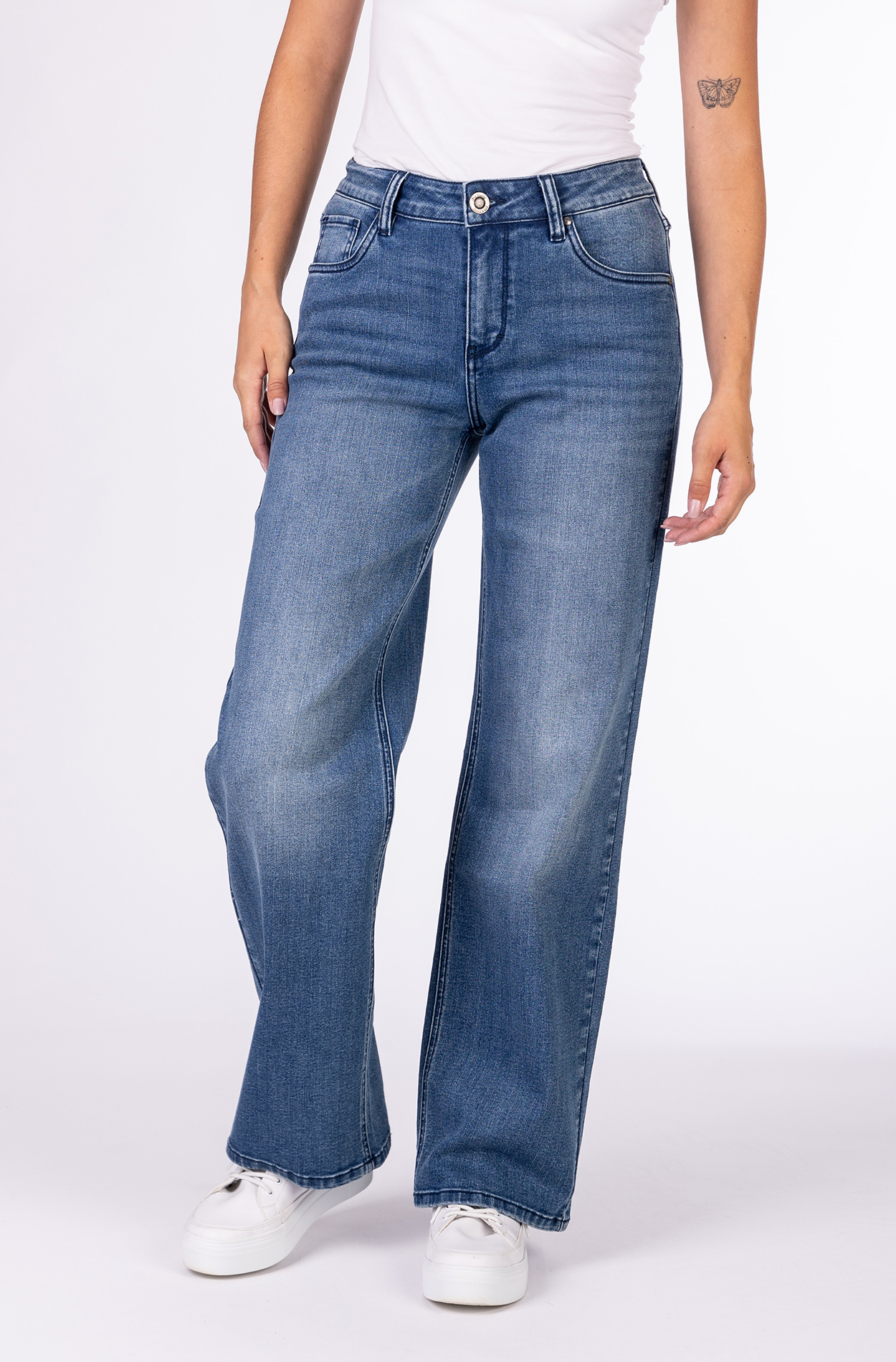 57Zoe 30979B | Basic |Straight Wide Leg | Mid Blue 