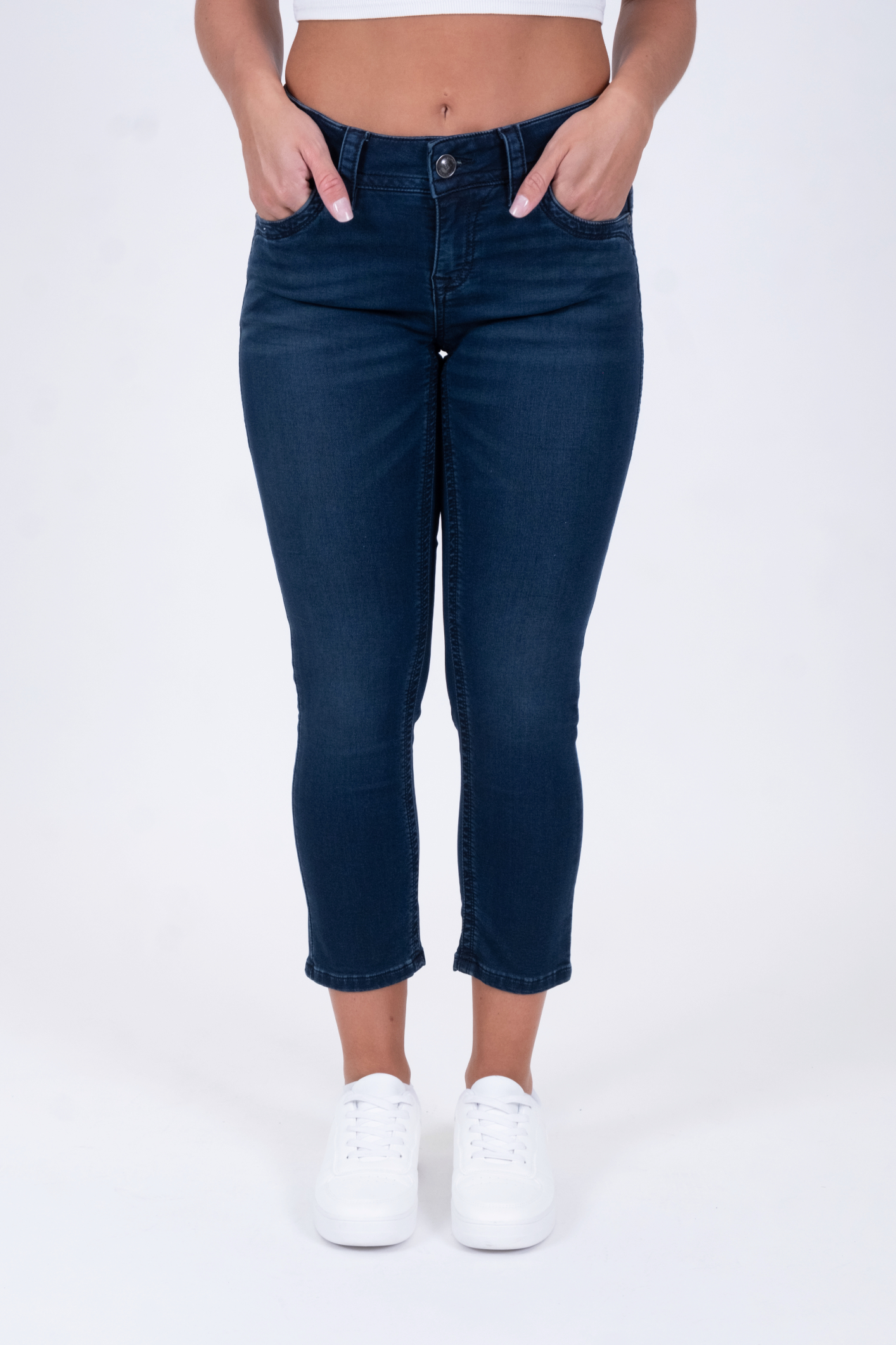 Charlotte 30877X | Slim Fit | Jog Denim | Dark Blue Charlotte 30877X | Slim Fit | Jog Denim | Dark Blue