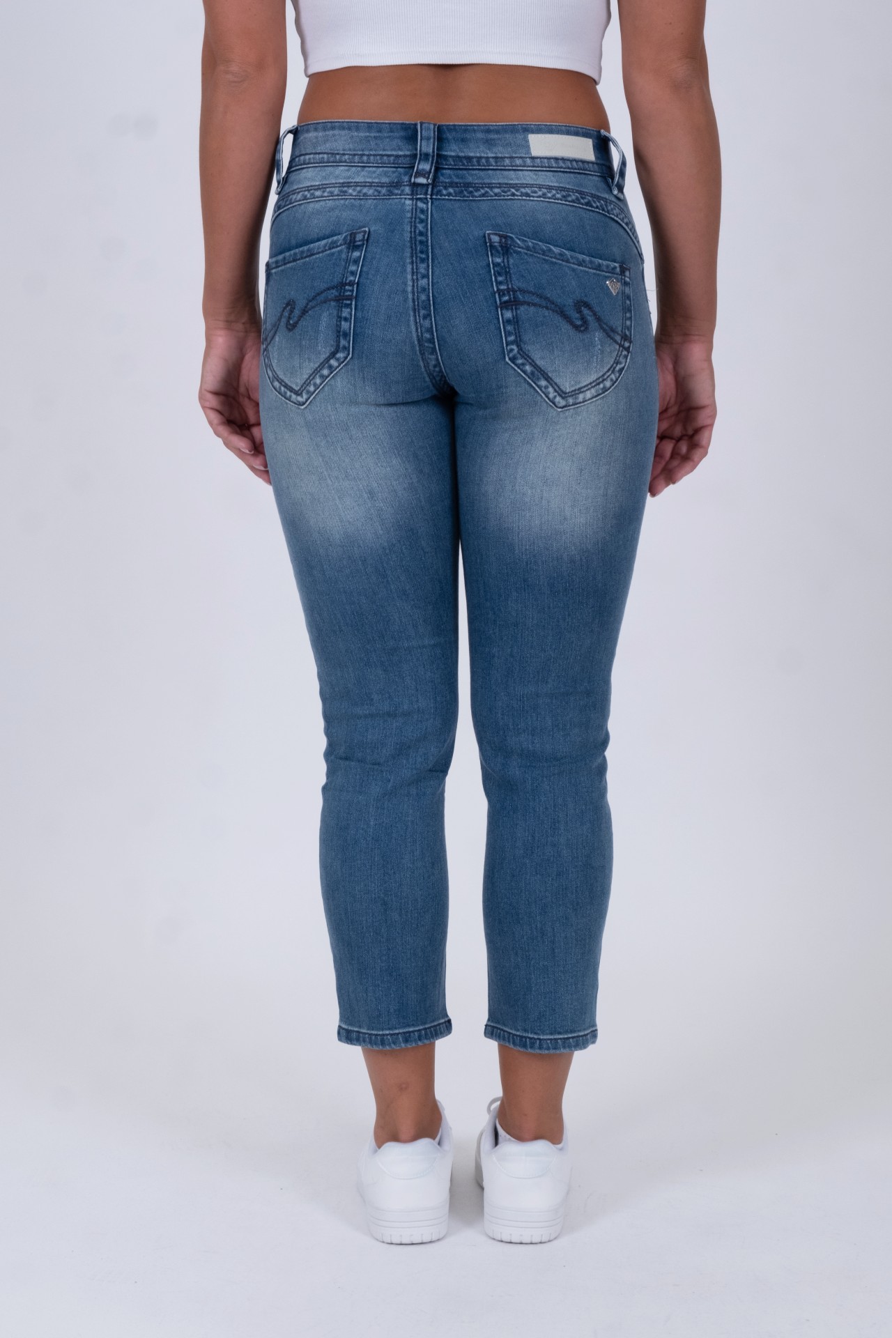 Charlotte 30906X | Slim Fit | 7/8 | Blue Charlotte 30906X | Slim Fit | 7/8 | Blue