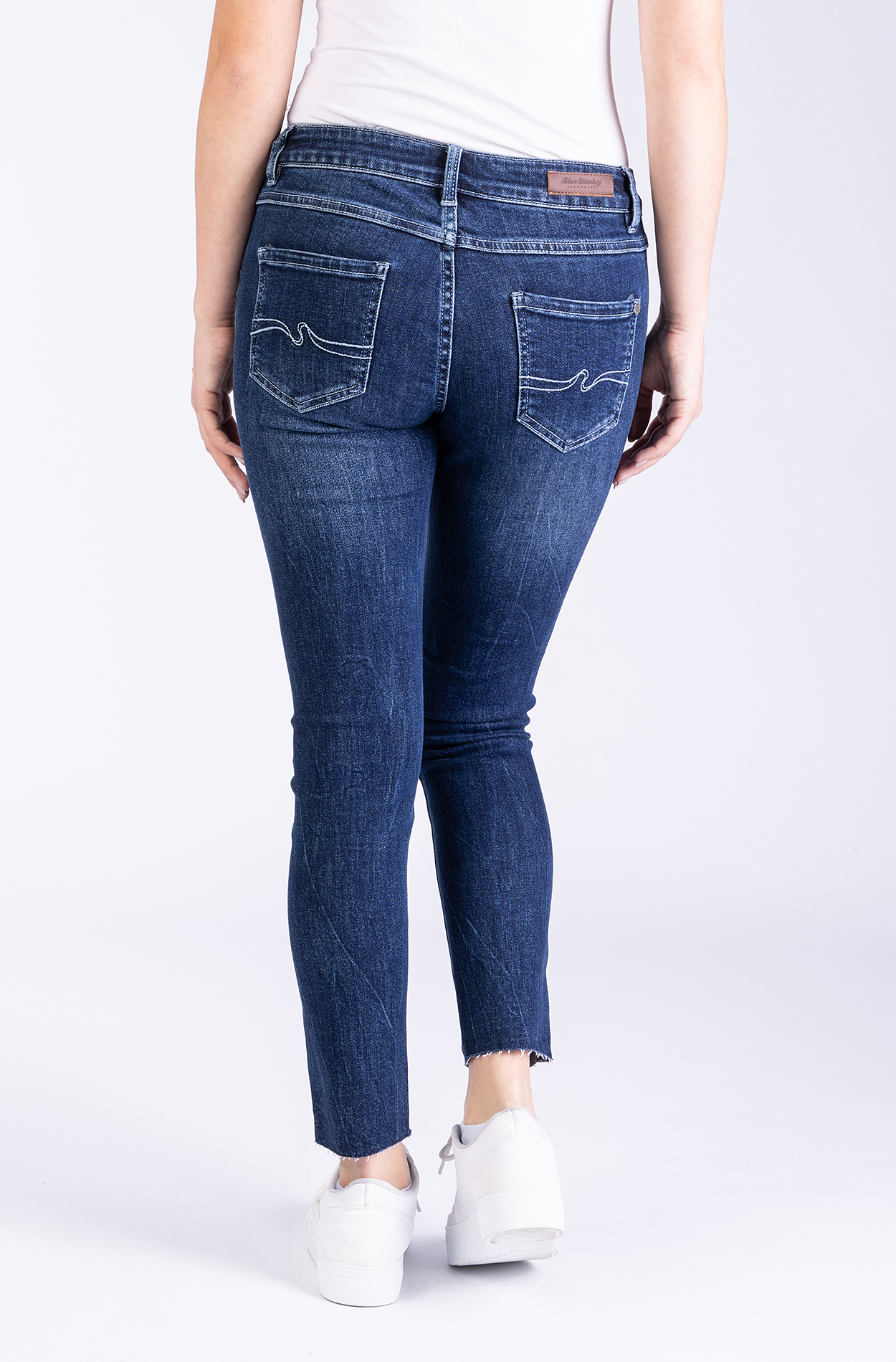 Manie11389haas9506bluemonkey Manie 11389Y - Denim/cropped Skinny/Button Fly/Open Hem