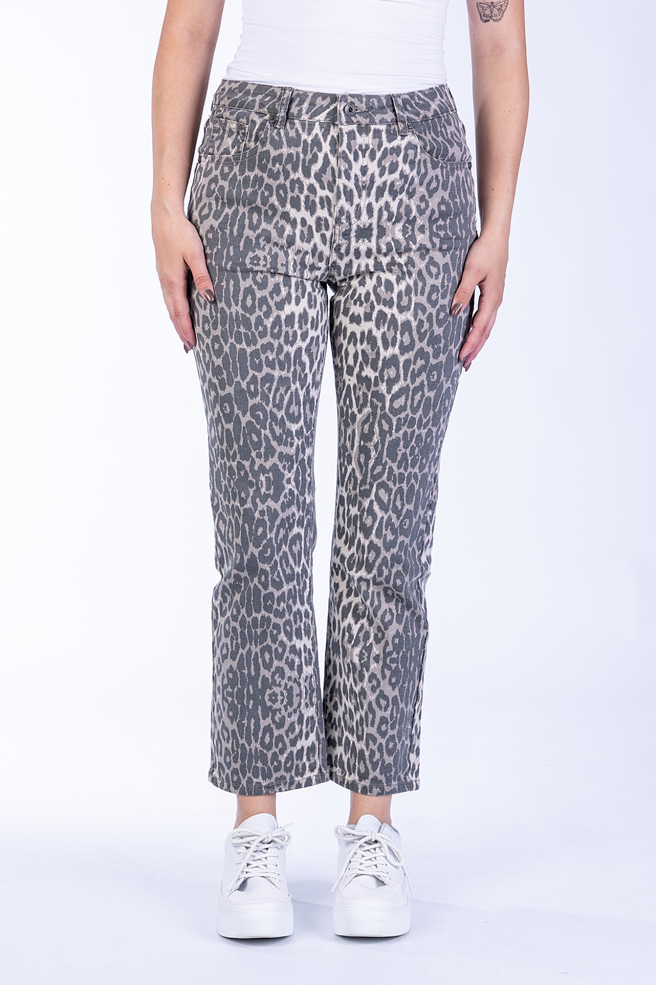 Lola 11421X | Mom Fit | Cropped | Animal Print Lola 11421X | Mom Fit | Cropped | Animal Print