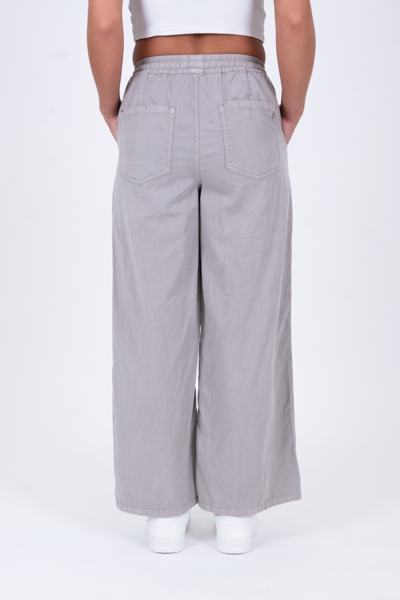 Sara 11486X | Wide Leg | Non Denim | Taupe Sara 11486X | Wide Leg | Non Denim | Taupe