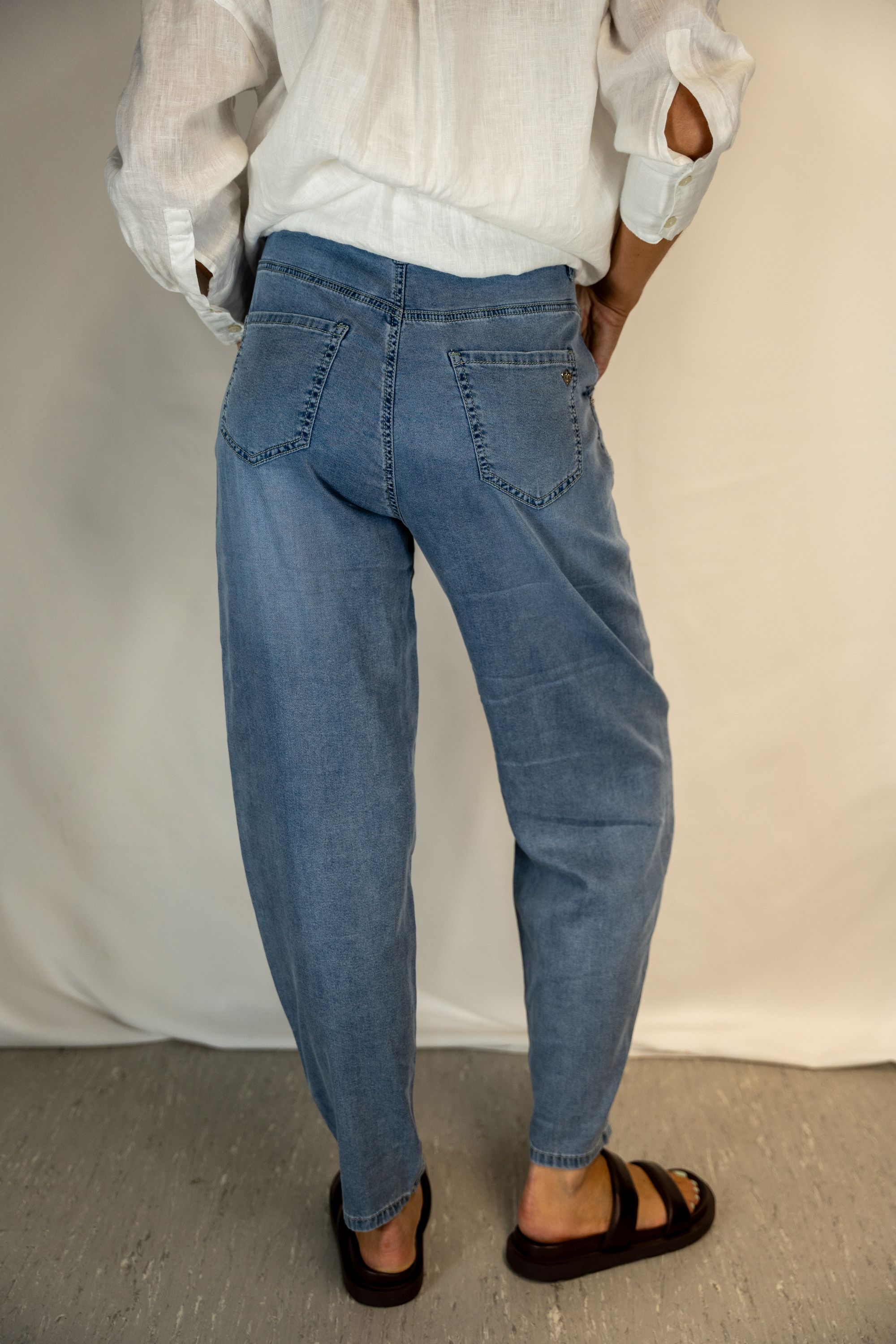 Ashley 11479X| Balloon Fit | Blue